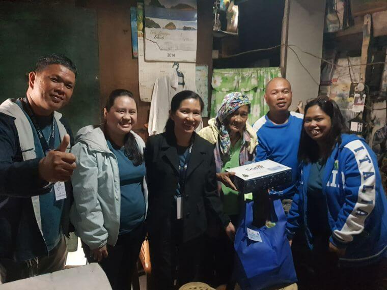 20 seniors in Bacolod Received Free Grocery Packs from BACIWA Customer Care Section